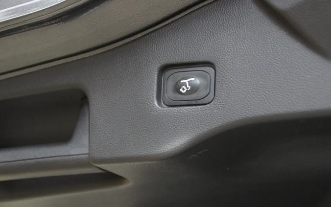 Ford Mondeo cena 39900 przebieg: 239000, rok produkcji 2016 z Kutno małe 301